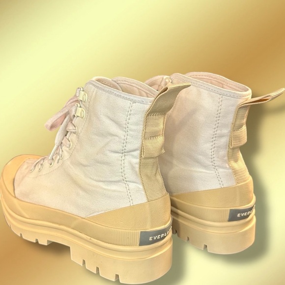 Everlane Women’s Cotton Canvas Gum Sole Utility Boot in White & Cream Size 8.5 - Picture 9 of 16
